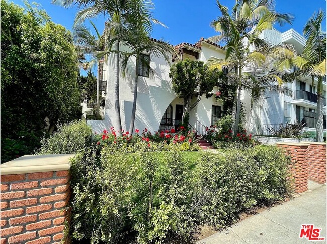 Photo - 854 4th St Condo Unit B