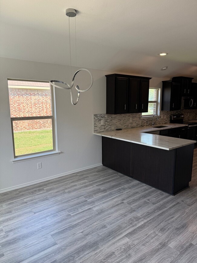 Photo - 2815 Briarbrook Dr