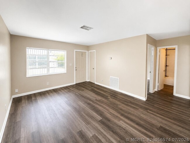 4125 Woodside Dr Unit 1