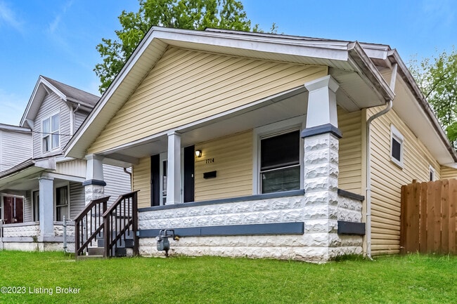 Building Photo - 1714 W Hill St