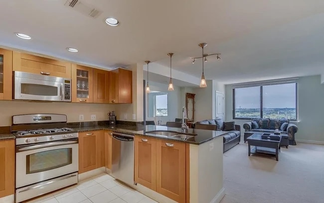 Photo - 2451 Midtown Ave Unidad 1517