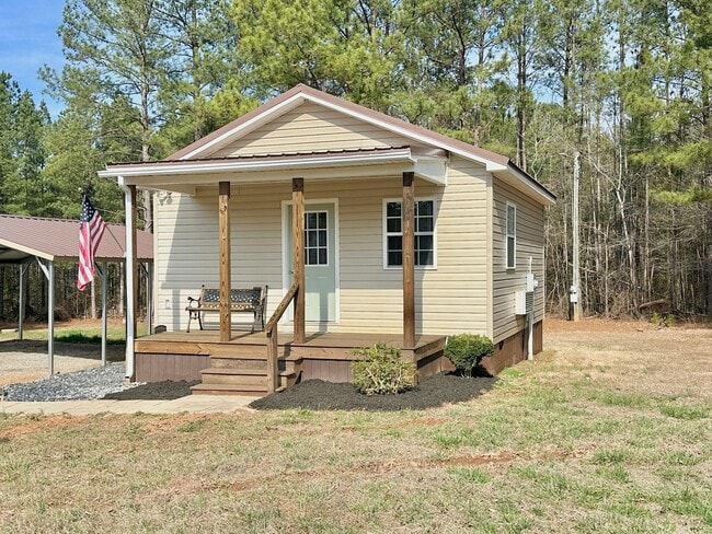 Photo - Fully Furnished Studio just off Highway 58