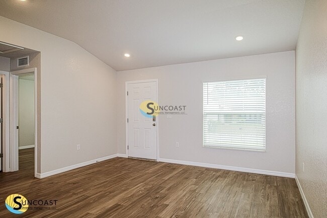 Photo - 814 Spruce St