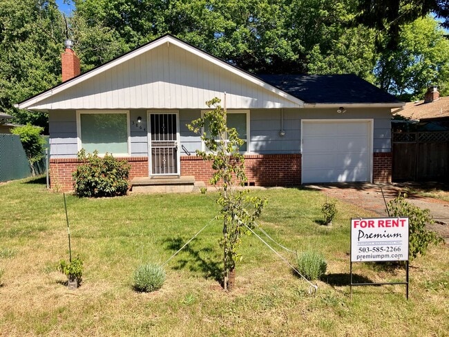 Building Photo - Cozy Three Bedroom Home in South Salem