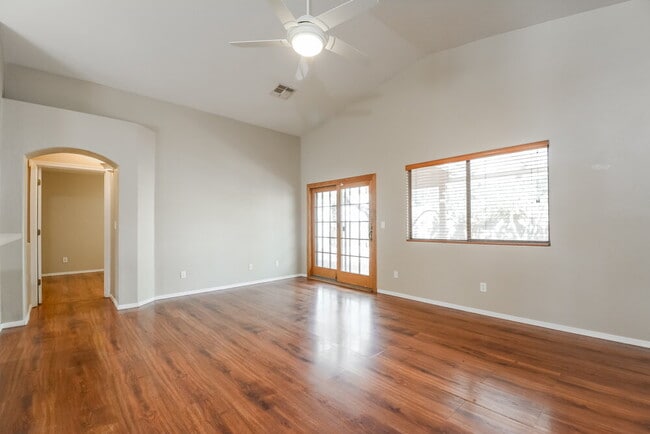 Photo - 8506 N Sayante Way