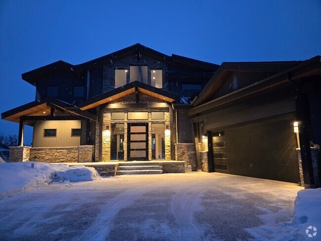 Newly Built - 11624 White Tail Ct Rental