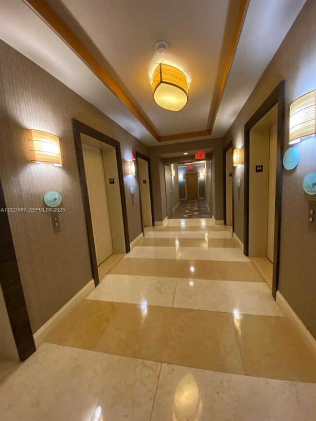 Photo - 244 Biscayne Blvd Unidad 4404