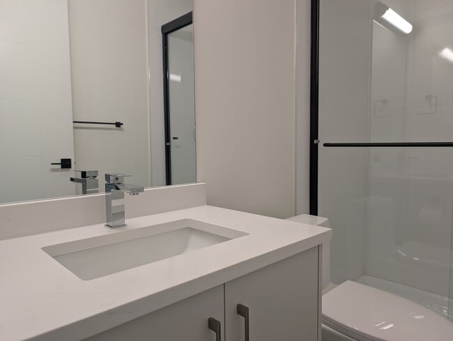 Photo - 32945 Best Ave