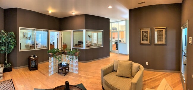 Leasing Office