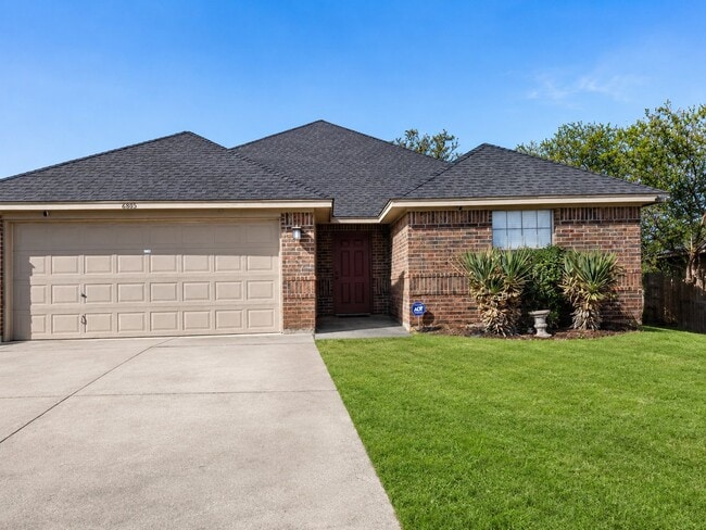 Building Photo - 6805 Terbet Ct