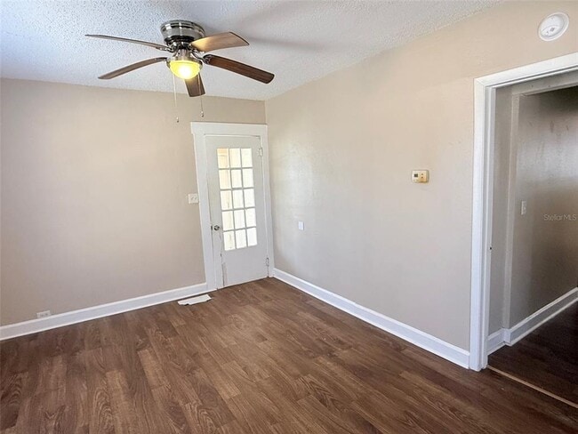 Photo - 2609 4th St S