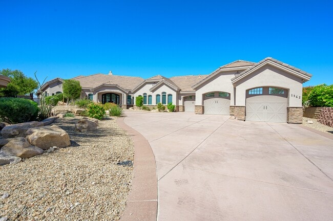 Building Photo - 1362 Pioneer Trail