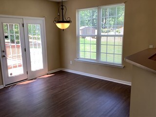 Photo - 174 Largess Ln Casa