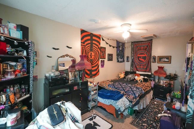 Photo - 712 Golfview Dr