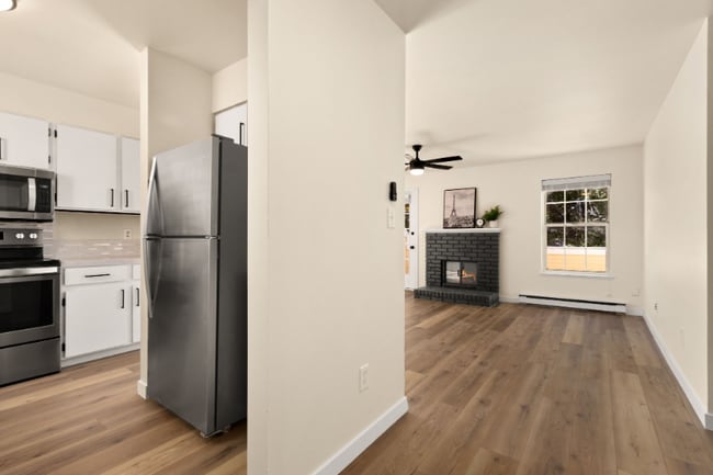 Photo - 1300 W Stuart St Unit 2