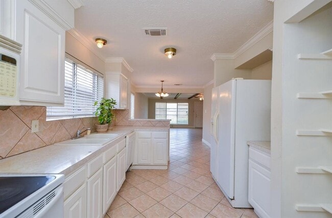 Photo - 3338 Walhalla Dr