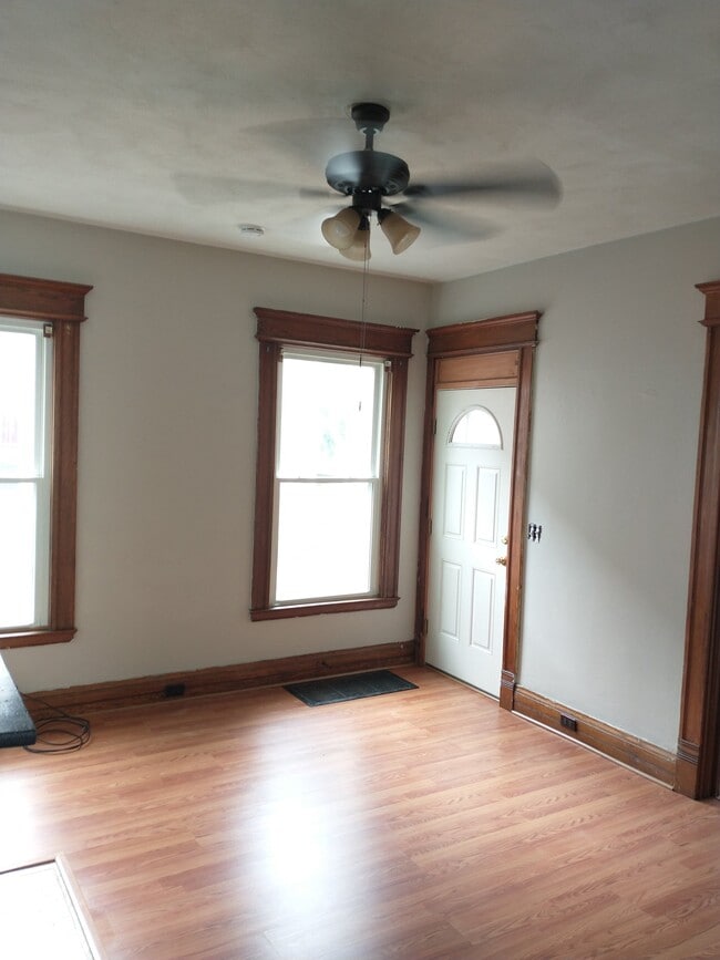Photo - 426 Wilkinson St Unit 1/F