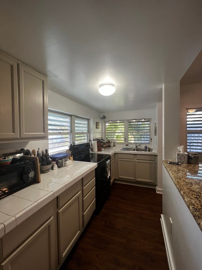 Photo - 1830 Fogarty Ave Unit 4