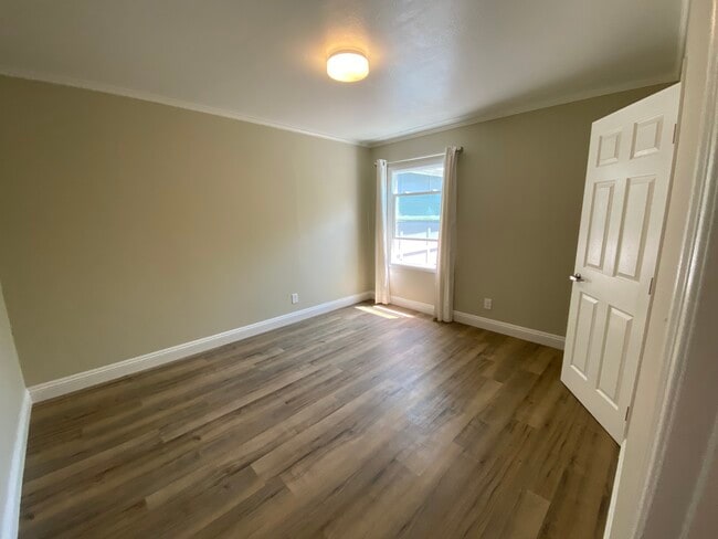 Photo - 980 Hillcrest Rd