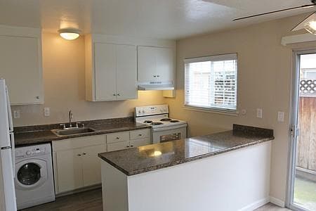 Photo - Deodar Townhomes