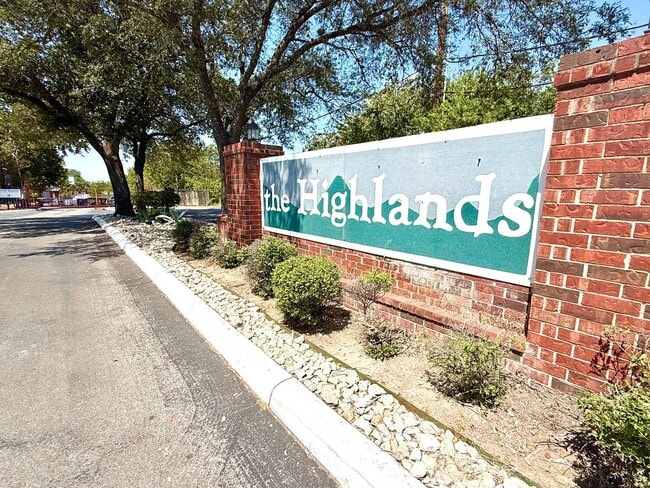 Photo - 14343 Judson Rd