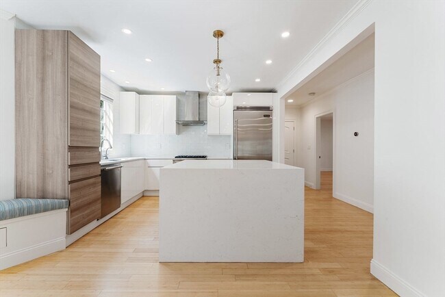 Photo - 75 Kenwood St