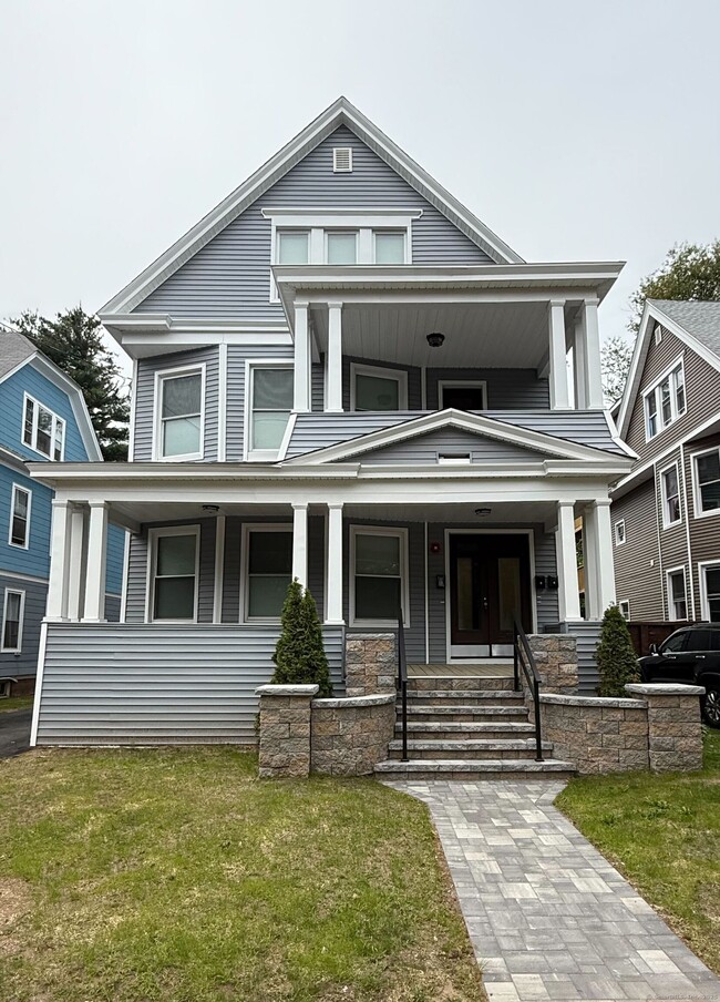Photo - 130 Hubinger St Apartment Unit 3