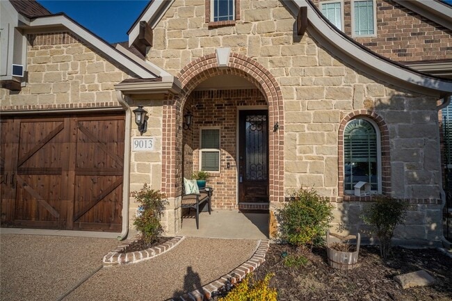 Photo - 9013 Athens Dr