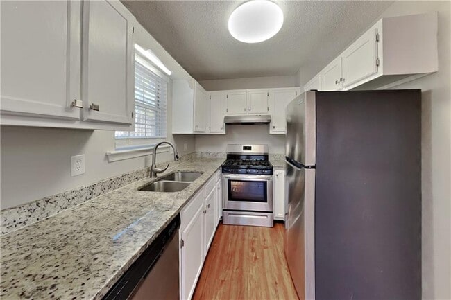 Photo - 87 Grapevine Dr