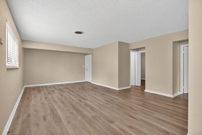 Photo - 2961 NE 7th Ave Unidad D