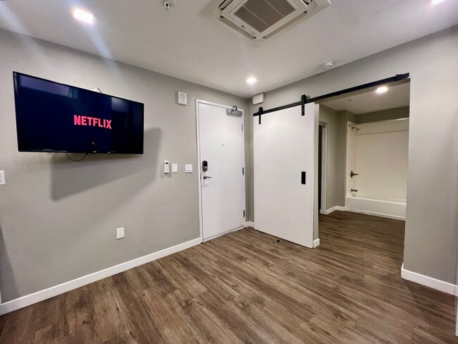 Photo - Studios435: Furnished Studios with Modern Esthetic