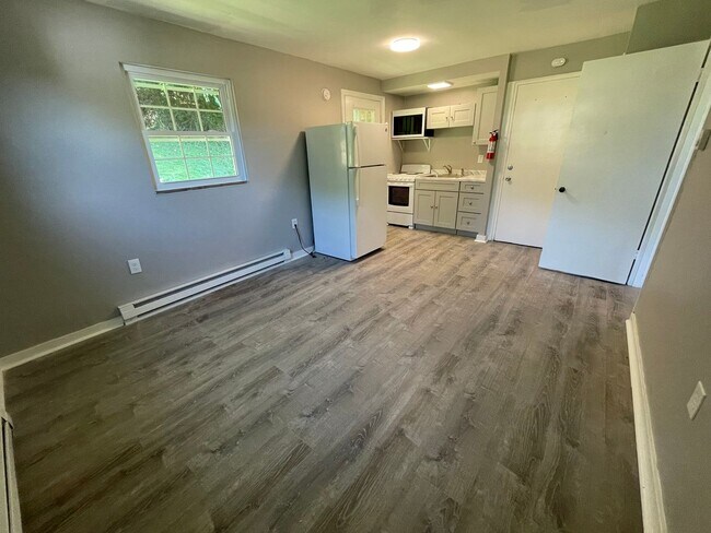 Photo - 103 Victoria Dr Unit Apt 2