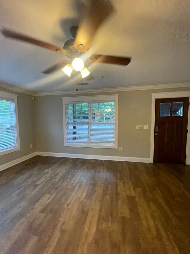 Photo - 01-103 Whittaker Unit 01-103 - B