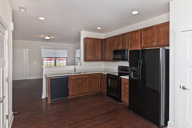 Photo - Lovely Home in Arden!