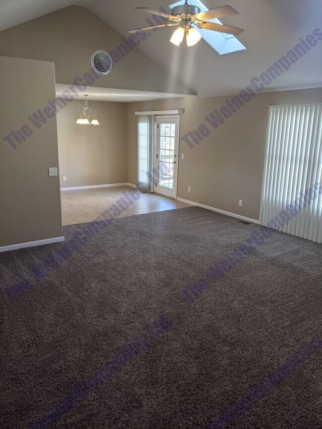 Photo - Now Leasing for August 1st!