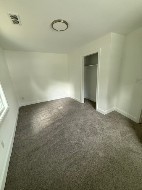 Photo - 631 Vance St E