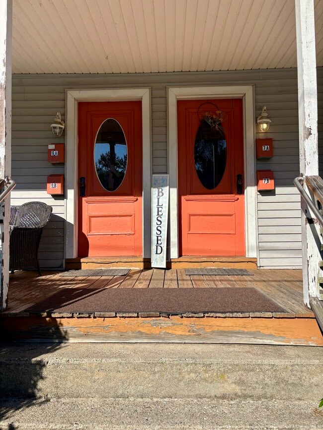 Photo - 7 Geer Ave