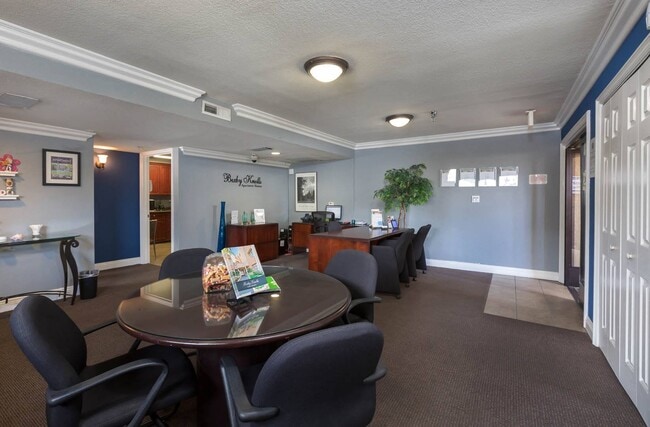 Photo - Bixby Knolls