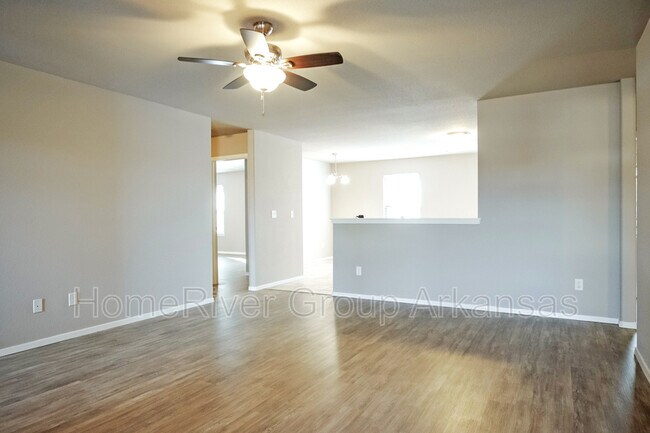 Photo - 1141 Sundowner Ranch Ave