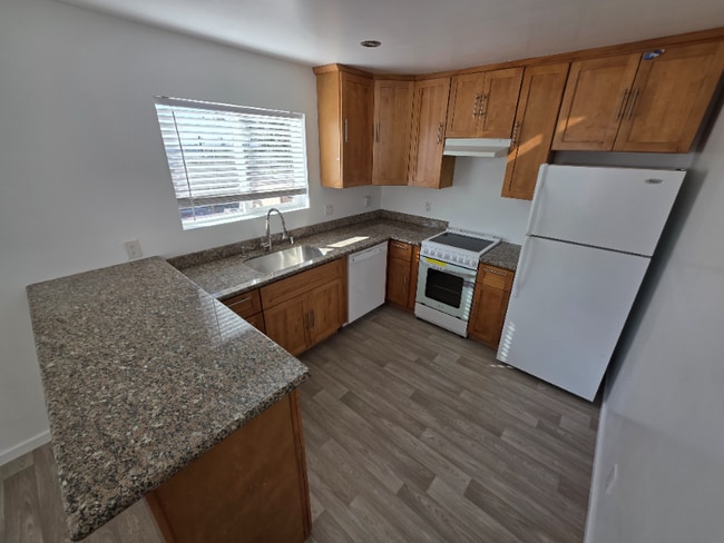 Photo - 8034 Ney Ave