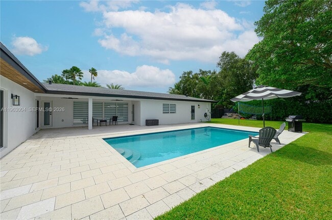 Photo - 8605 SW 162nd St