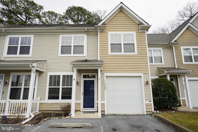 Photo - 335 Schooner Ln Townhome