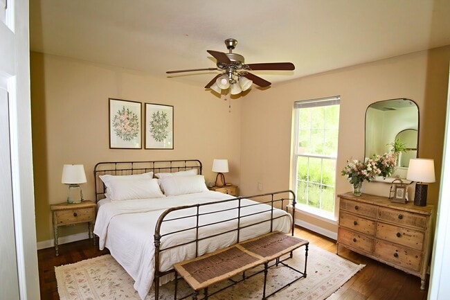 Photo - 122 Harden Rd