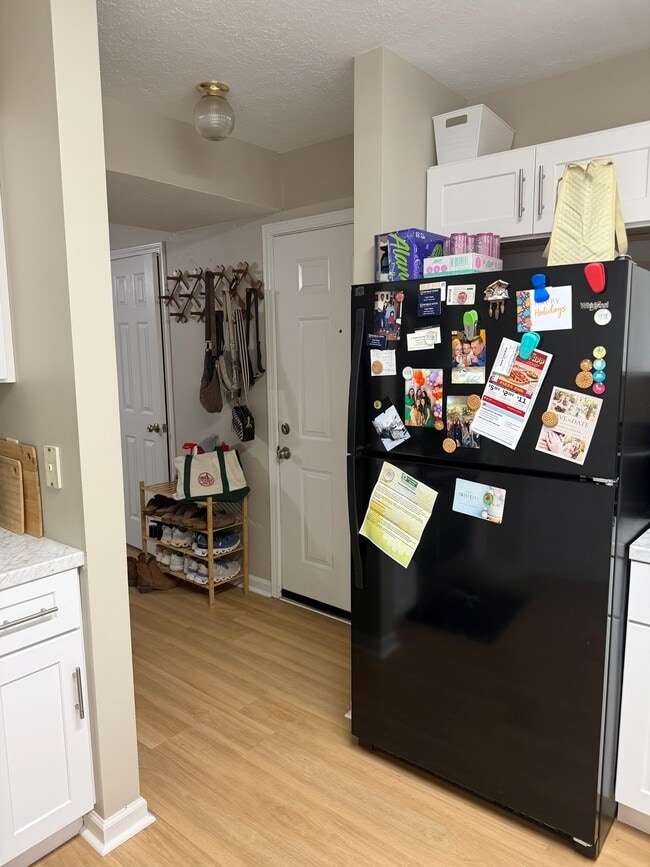 Photo - 122 Fuller Rd Unidad 122 Fuller Road