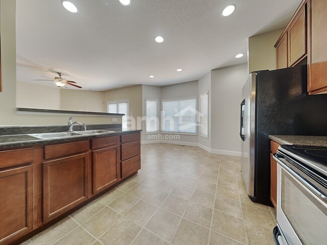 Photo - 4721 Dawn Oaks Ln