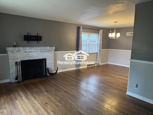 Photo - 6155 Lucille Ave