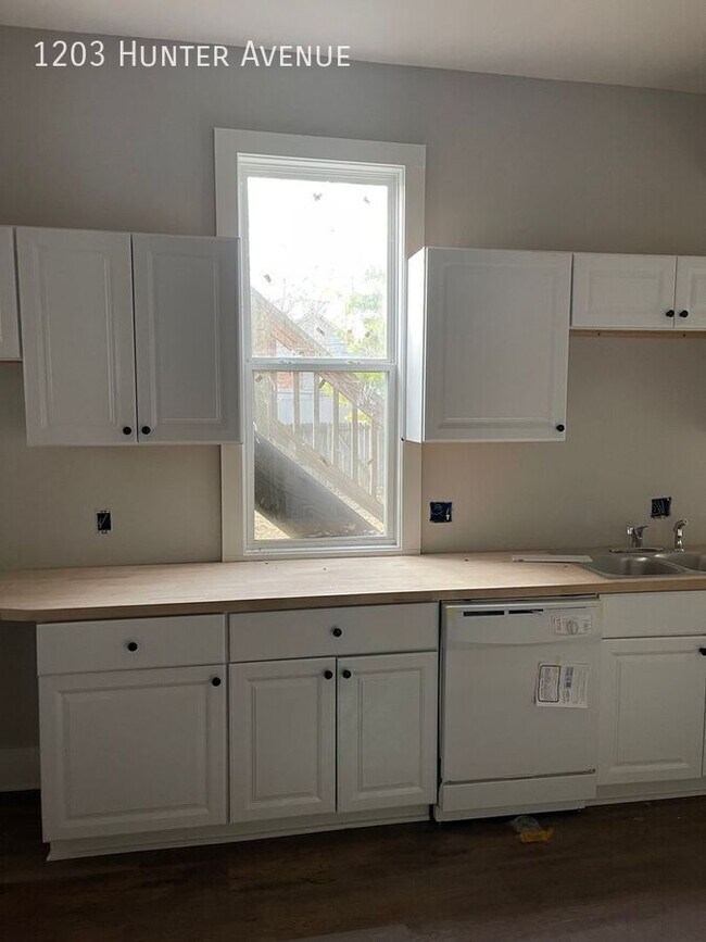 Photo - 1203 Hunter Ave