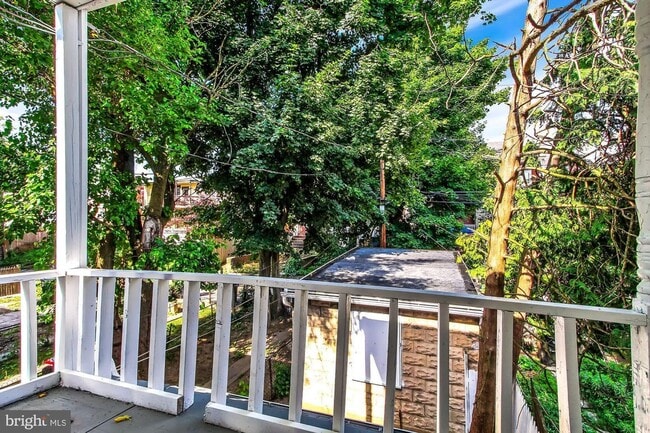 Building Photo - Coming Soon! Spacious 3 Bedroom, 1 Bath Home in Harrisburg, Pa!