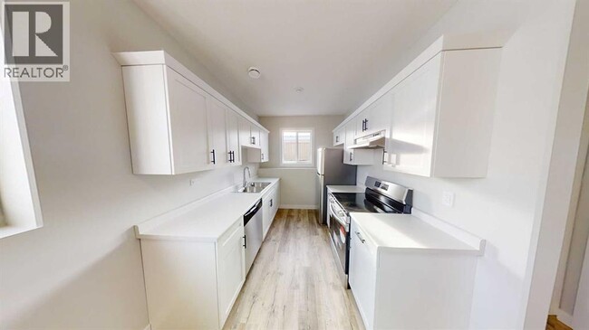 Photo - 9513-9114 114 Ave