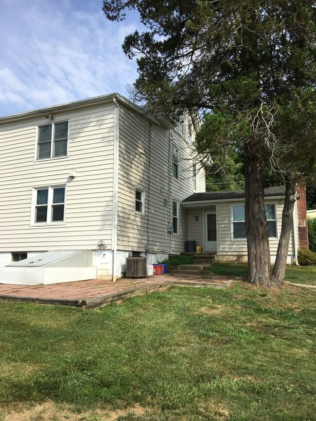 Photo - 3356 Days Mill Rd